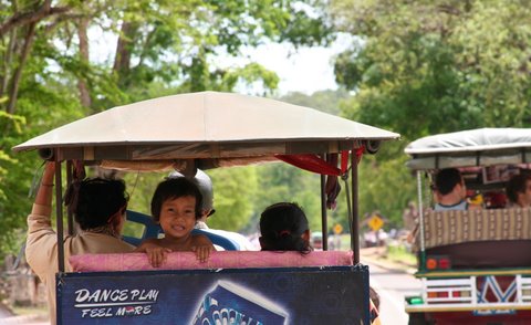 tuktuk_siem_reap_cambodia