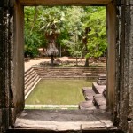 angkor_wat_pool_siem_reap_cambodia