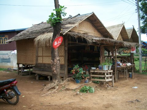 motorbiking_north_pakse_laos