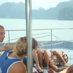 changing_boats_halong_bay_vietnam