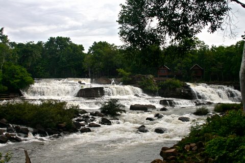 waterfalls_south_laos