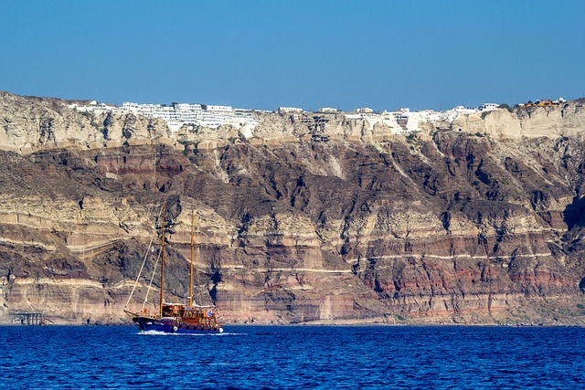 best things to do in santorini